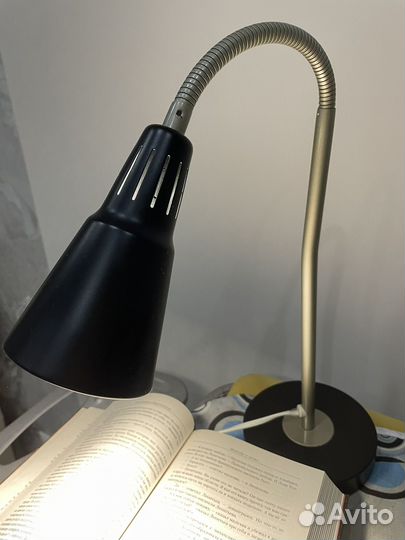 Лампа настольная IKEA kvart