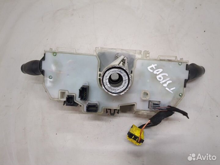 Переключатель поворотов и дворников Opel Movano 2010, 2010