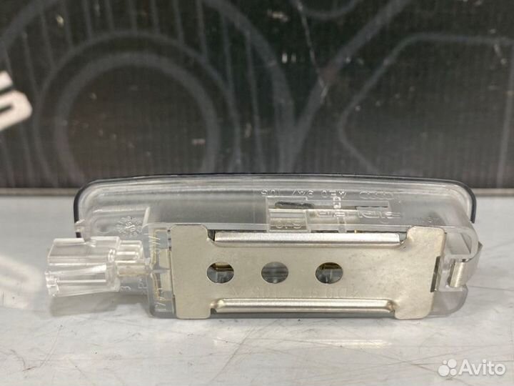 Плафон салона Audi A6 C6 AUK 2006