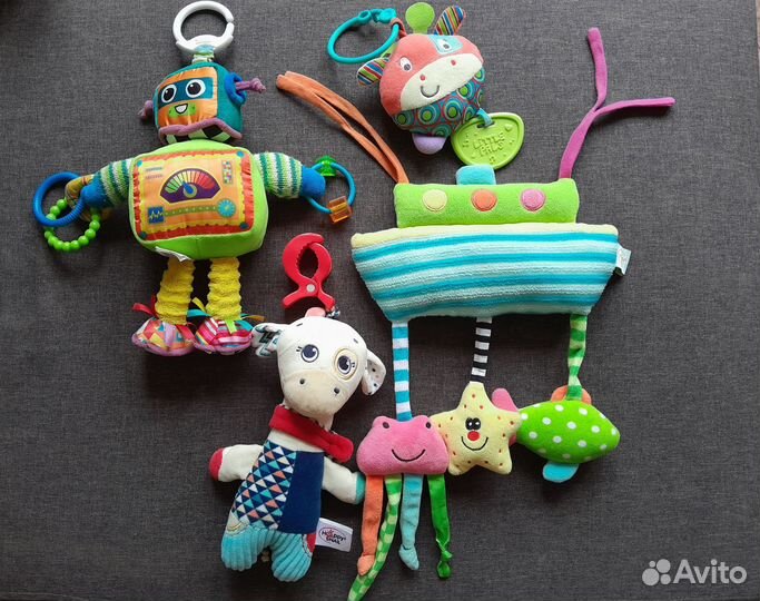 Развивающие игрушки пакетом