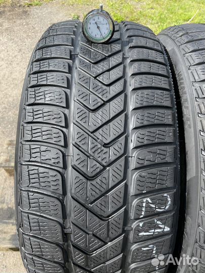 Pirelli Winter Sottozero 3 255/40 R20