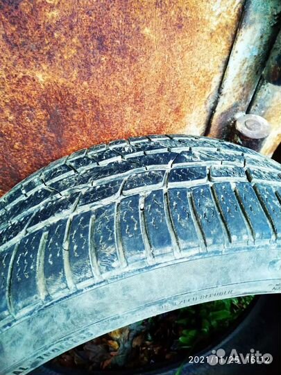 Continental AllSeasonContact 255/40 R19