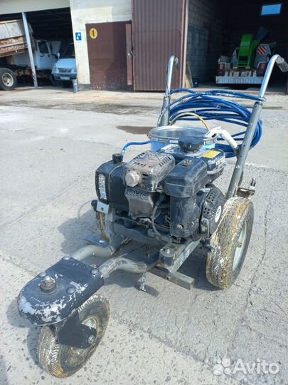 Машина для нанесения дорожной разметки