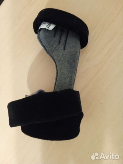 Ортез,фиксирующий запястье, кисть и пальцы Orliman