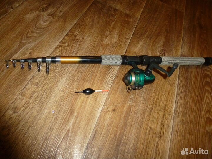 Спиннинг карбоновый + 2 садка и москитка б/у