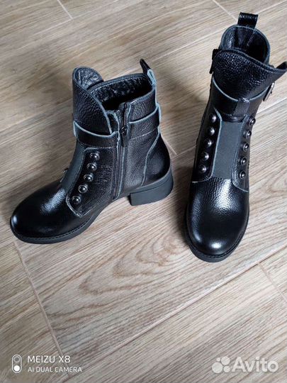 Ботинки женские