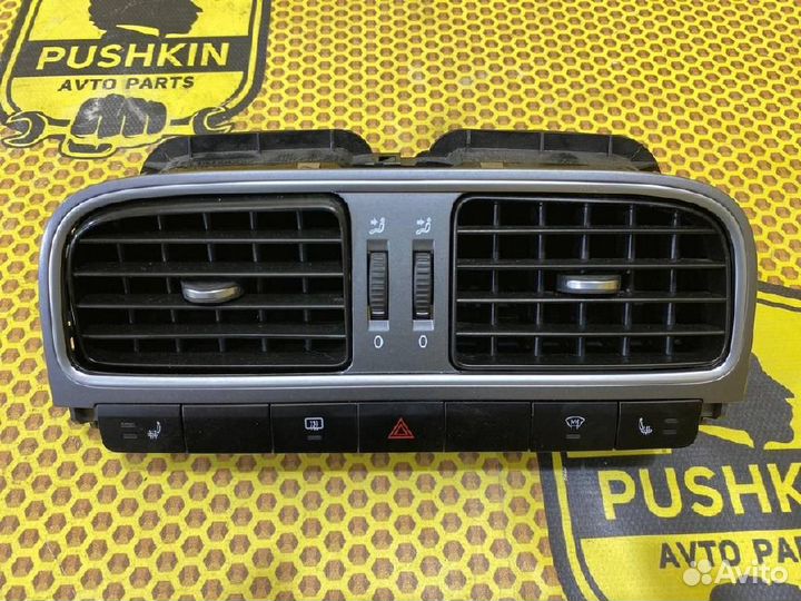 Дефлектор торпедпо/салона Volkswagen Polo