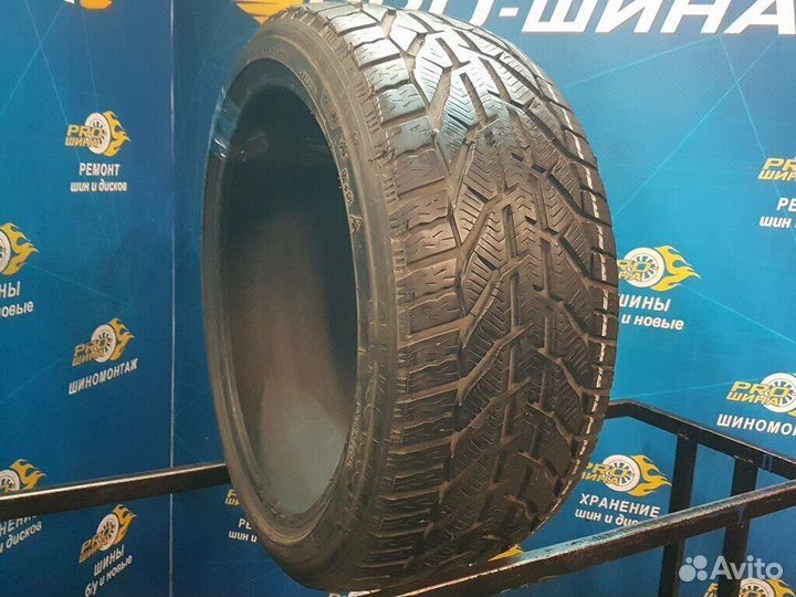 Tigar Winter 235/40 R18