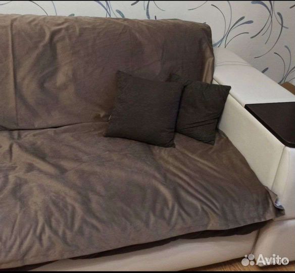 Комплект подушек 2 шт новые