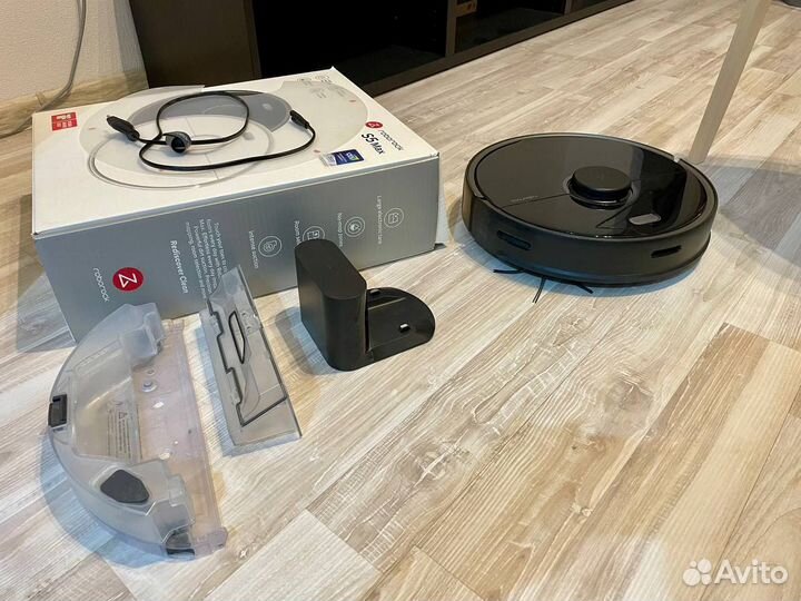 Робот пылесос Roborock S5 max