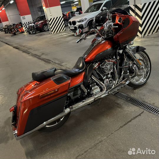 Road Glide 117 CVO