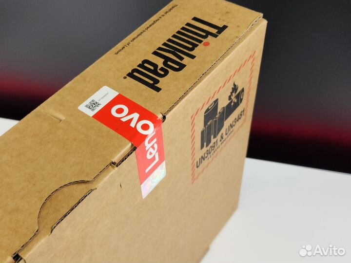 Lenovo ThinkPad T16 Gen 1 i7-1260P 16/1TB SSD