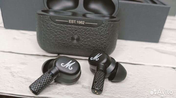 Беспроводные наушники Marshall motif