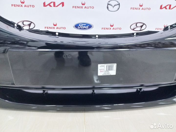 Бампер Hyundai Accent цвет Черный