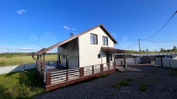 Коттедж 182,2 м² на участке 10 сот.