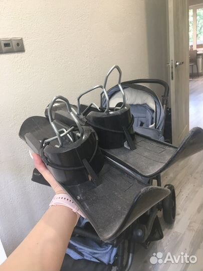 Прогулочная коляска для двойни Bebetto42/погодок
