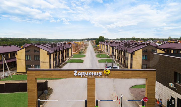 Коттедж 169 м² на участке 6 сот.