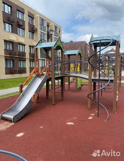 Детская спортивная площадка уличная