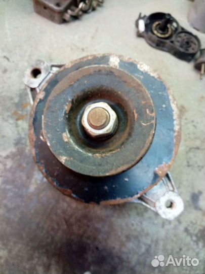 Генератор Москвич 2141