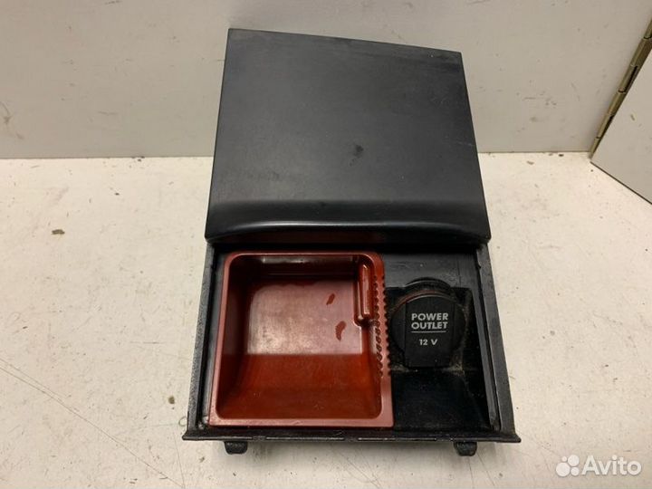 Пепельница передняя Volkswagen Golf 4 1997-2005