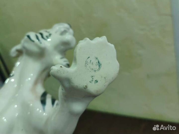 Фарфоровые статуэтки СССР лфз Большой тигр