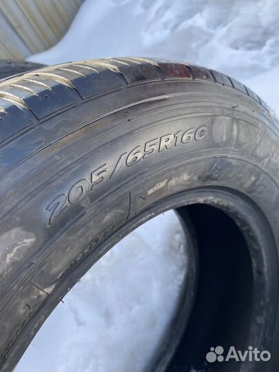 Hankook Radial RA28 205/65 R16C 105T