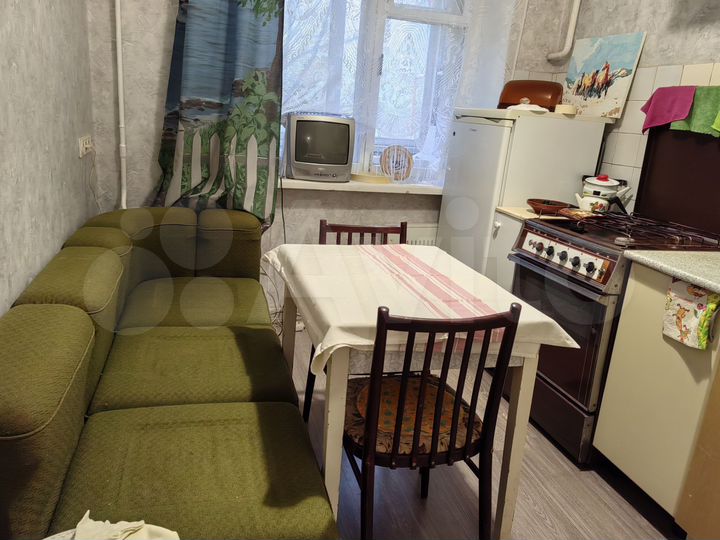 1-к. квартира, 38 м², 2/9 эт.