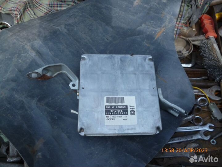 Эбу тойота авенсис 2000г