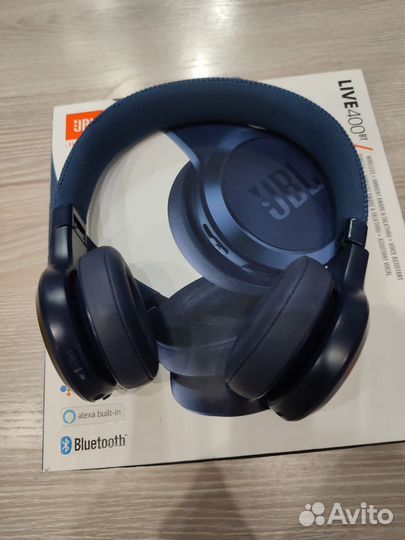 Jbl live 400bt и realme watch s