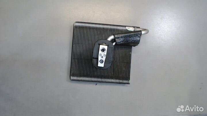 Радиатор кондиционера салона Volkswagen Jetta 7 20