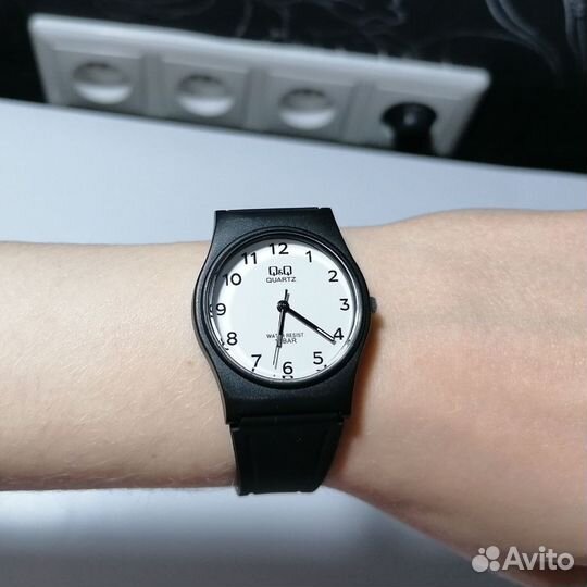 Новое Q&Q VP34-061