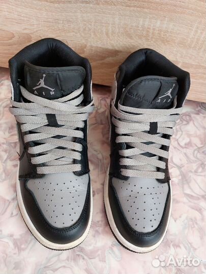 Ботинки осенние