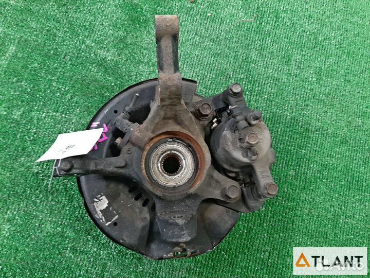 Ступица передняя левая toyota platz