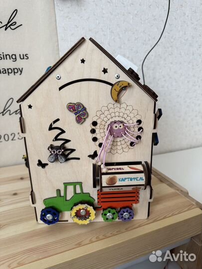 Бизиборд домик со светом большой