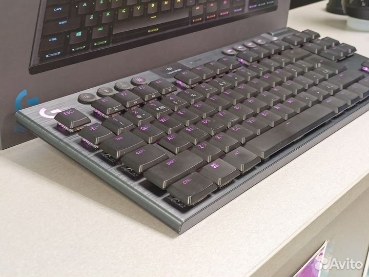 Механическая клавиатура Logitech G915 Lightspeed