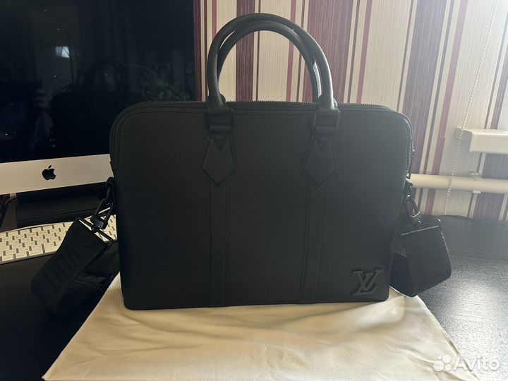 Портфель Takeoff Louis Vuitton