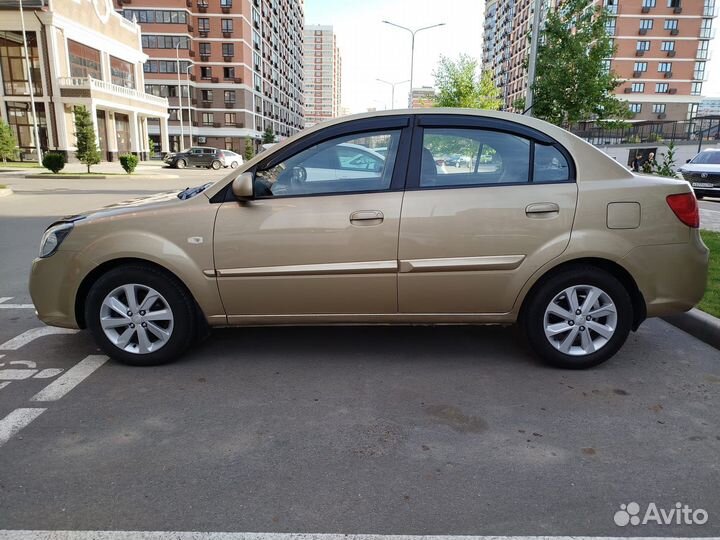 Kia Rio 1.4 МТ, 2011, 185 000 км