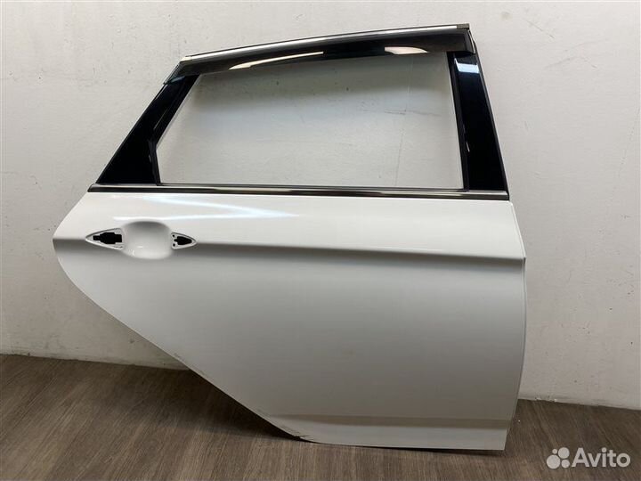 Дверь задняя правая Hyundai I40 универсал