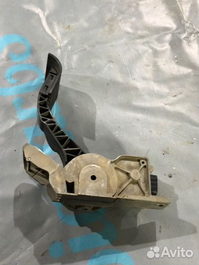 Педаль газа электронная Daf Xf 105.410 MX300