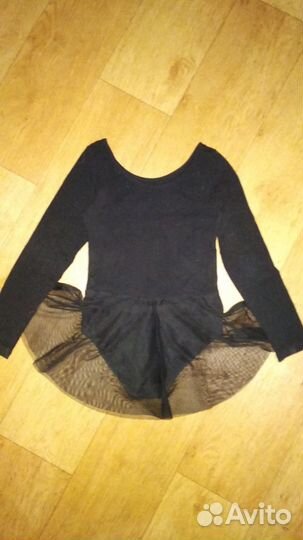 Гимнастический купальник 128 см.черный