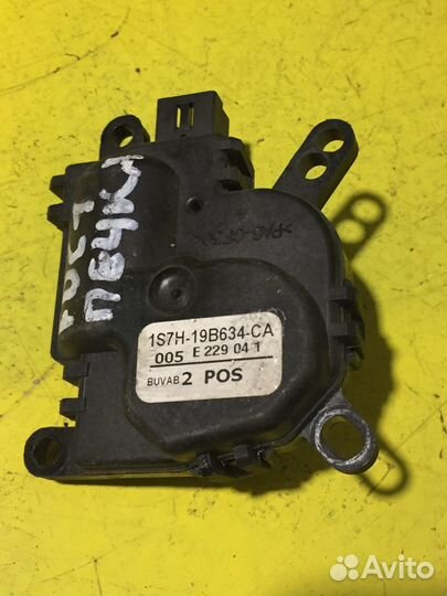 Моторчик заслонки отопителя Фокус Ford Focus 1