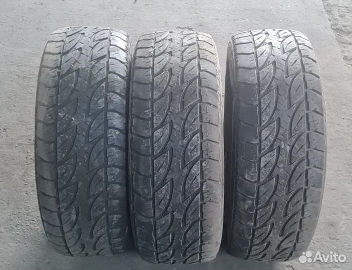 Bridgestone Dueler A/T 275/65 R17 115T