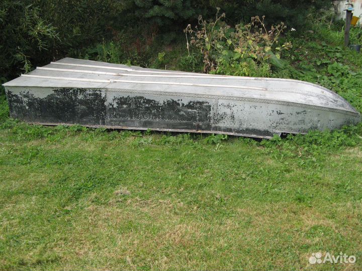 Продаю лодку Казанка 5