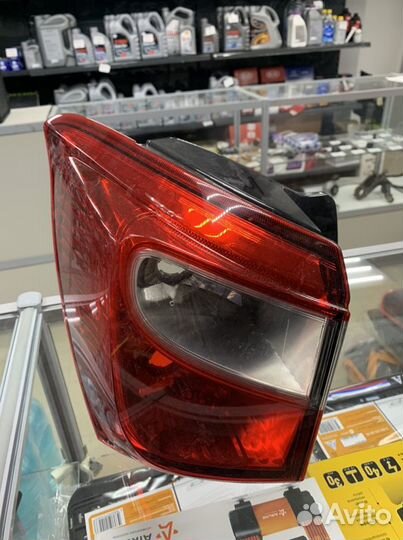 Фонарь левый в крыло suzuki sx4 s-cross