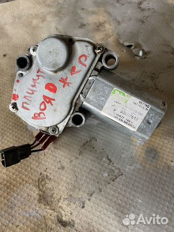 Моторчик заднего дворника Plymouth Voyager