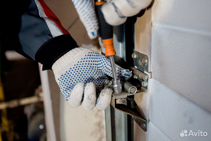 Ремонт гаражных секционных ворот