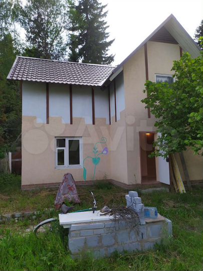 Дом 92 м² на участке 4 сот.