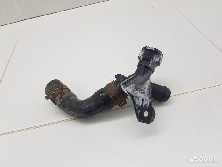 Тройник системы охлаждения (Geely Coolray)