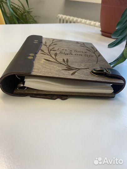 Записная книжка- блокнот из кожи и дерева