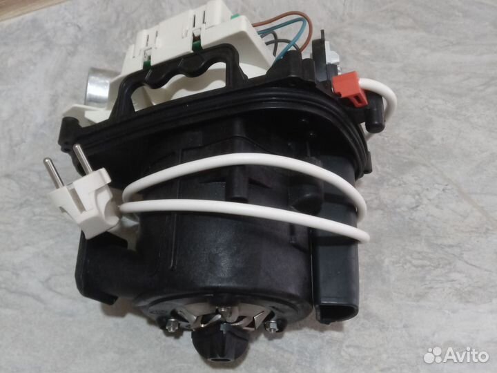 Прочистка, ремонт и монтаж сололифтов Grundfos